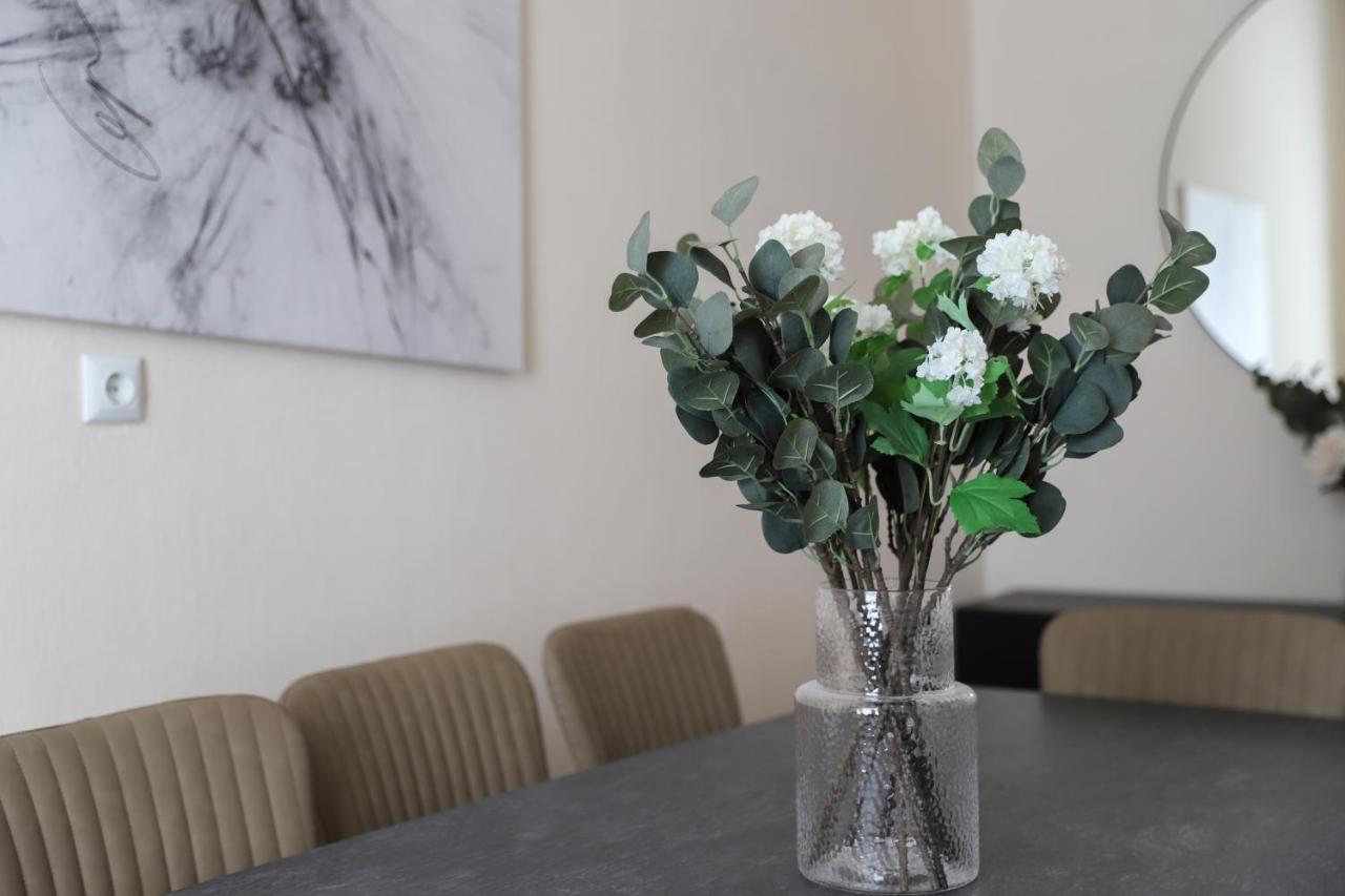Spacious Apartment, 3 Min To U6 Metro Вена Экстерьер фото