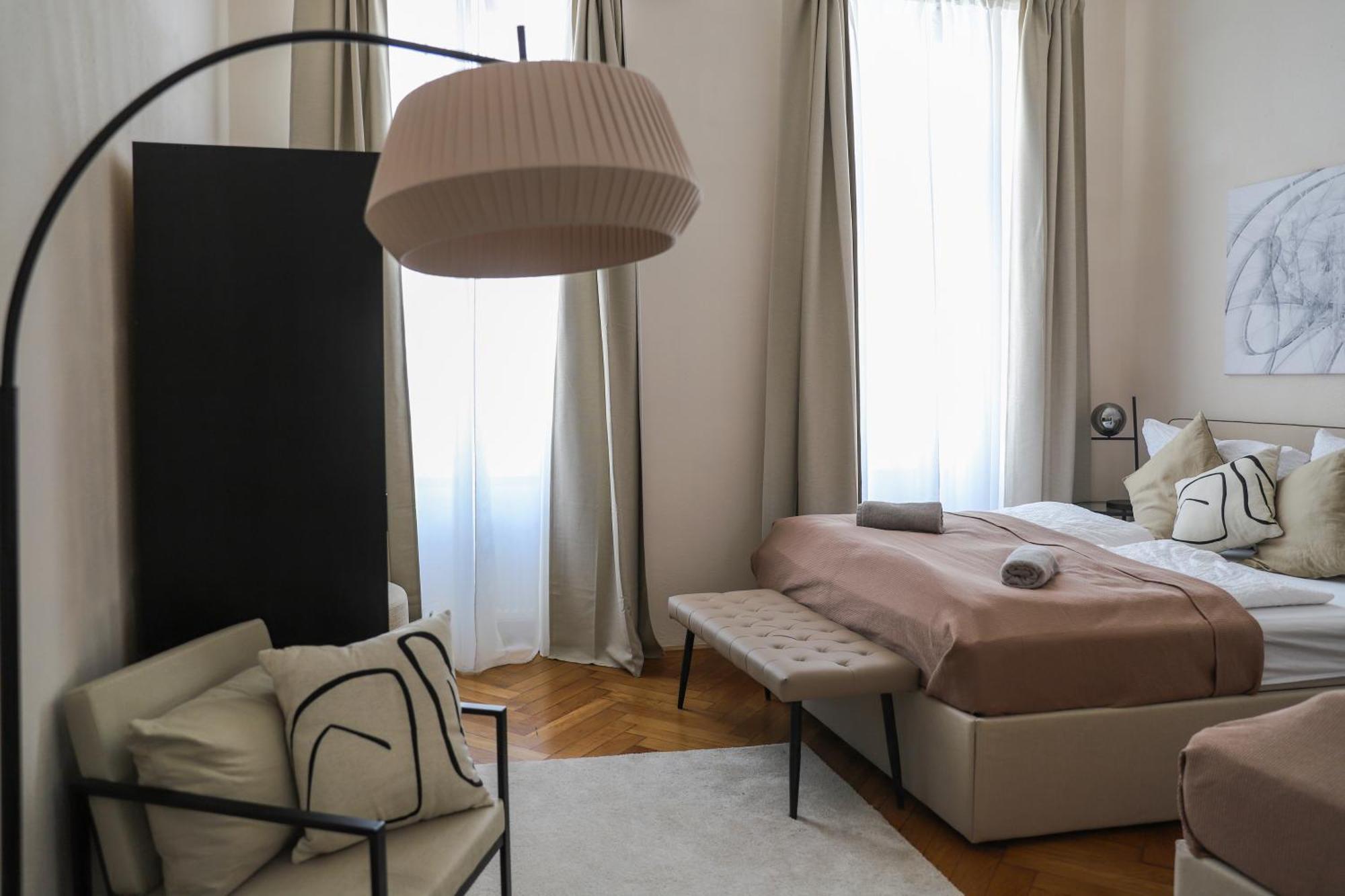 Spacious Apartment, 3 Min To U6 Metro Вена Экстерьер фото
