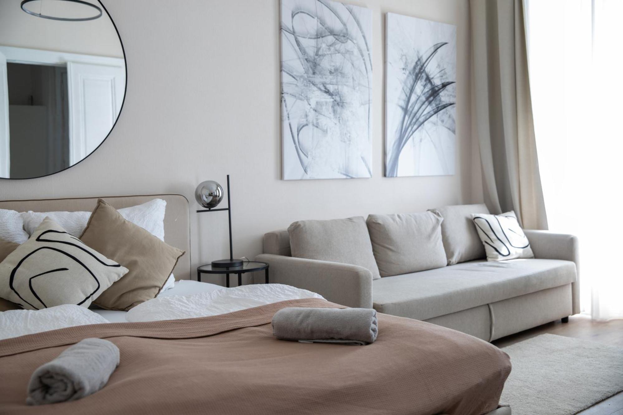 Spacious Apartment, 3 Min To U6 Metro Вена Экстерьер фото