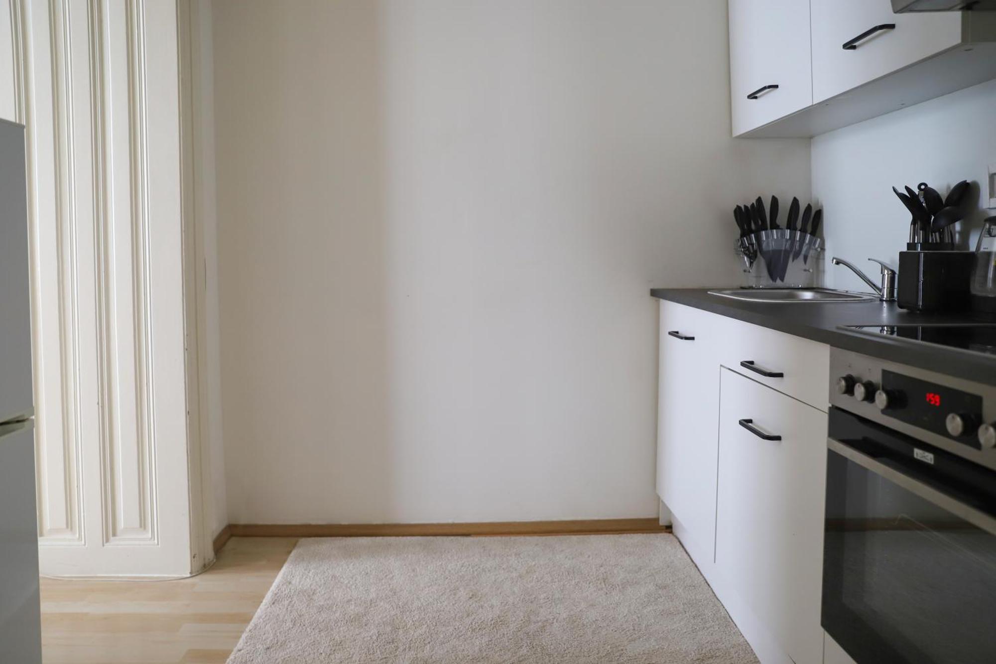 Spacious Apartment, 3 Min To U6 Metro Вена Экстерьер фото